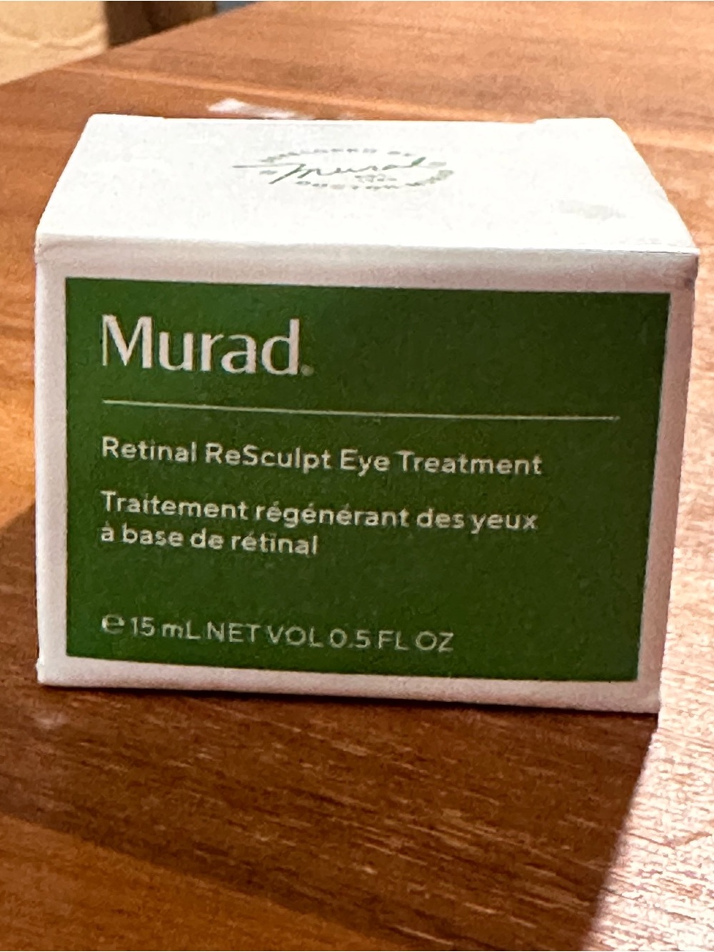 Murad Eye Treatment Box - Green and White